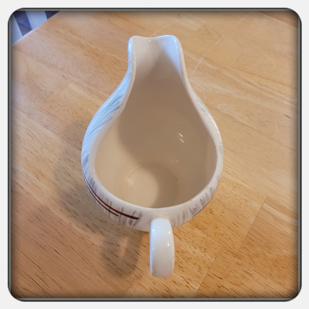 Vintage Elegant Cream and Gray Ceramic Creamer By Stetson - Picture 2 of 8